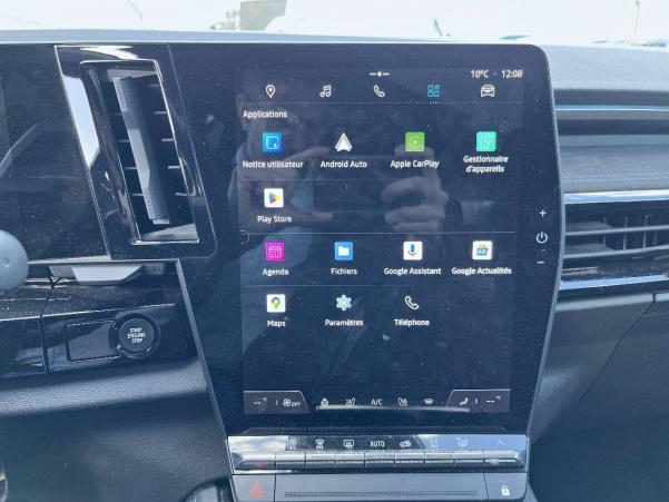 Vente en ligne Renault Espace Espace E-Tech hybrid 200 au prix de 41 790 €