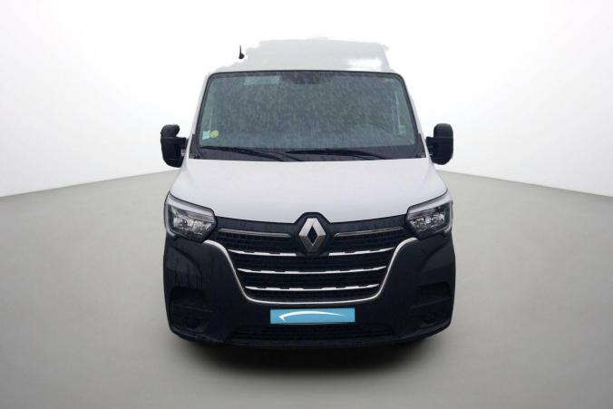 Vente en ligne Renault Master Fourgon MASTER FGN TRAC F3500 L2H2 DCI 135 au prix de 23 990 €