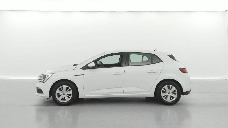 Vente en ligne Renault Megane 4  BLUE DCI 95 au prix de 11 590 €