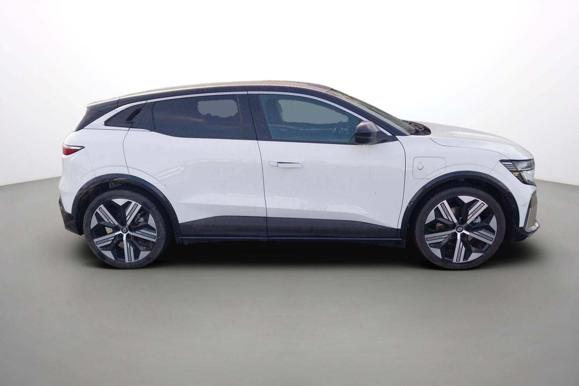 Vente en ligne Renault Megane E-Tech  220 ch autonomie confort GSR2 au prix de 30 890 €