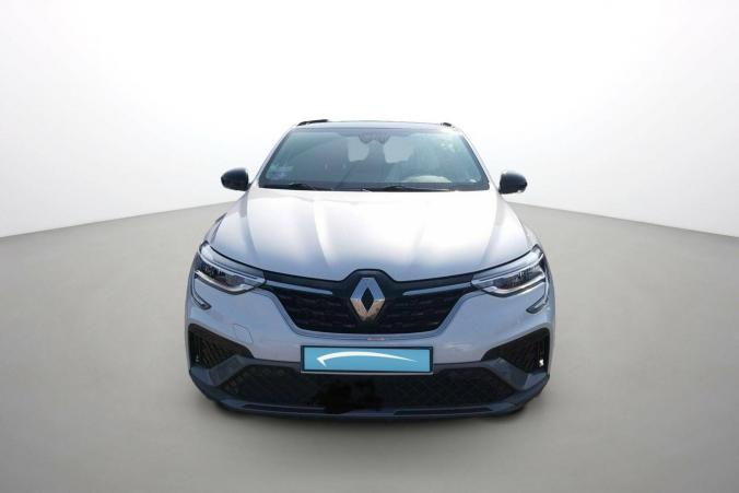 Vente en ligne Renault Arkana  E-Tech 145 - 21B au prix de 21 990 €