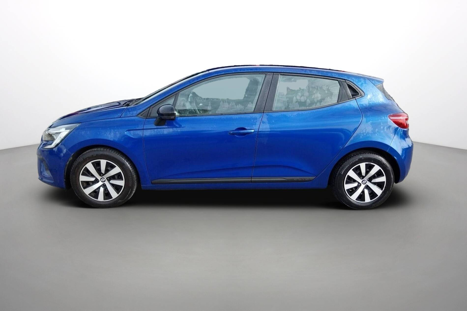 Vente en ligne Renault Clio 5 Clio TCe 90 au prix de 13 990 €