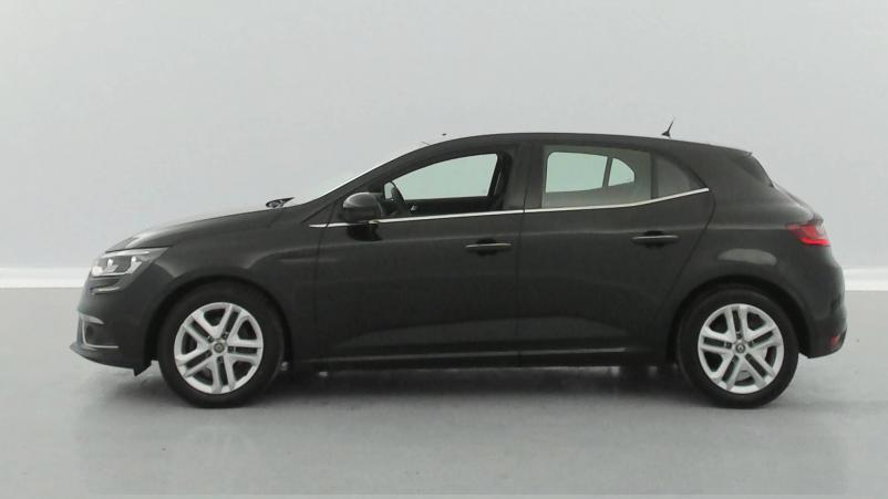 Vente en ligne Renault Megane 4 Mégane IV Berline Blue dCi 95 au prix de 14 790 €