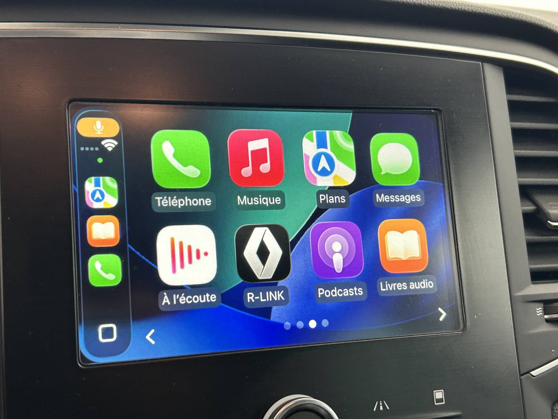 Vente en ligne Renault Megane 4 Mégane IV Berline TCe 140 EDC FAP au prix de 16 990 €