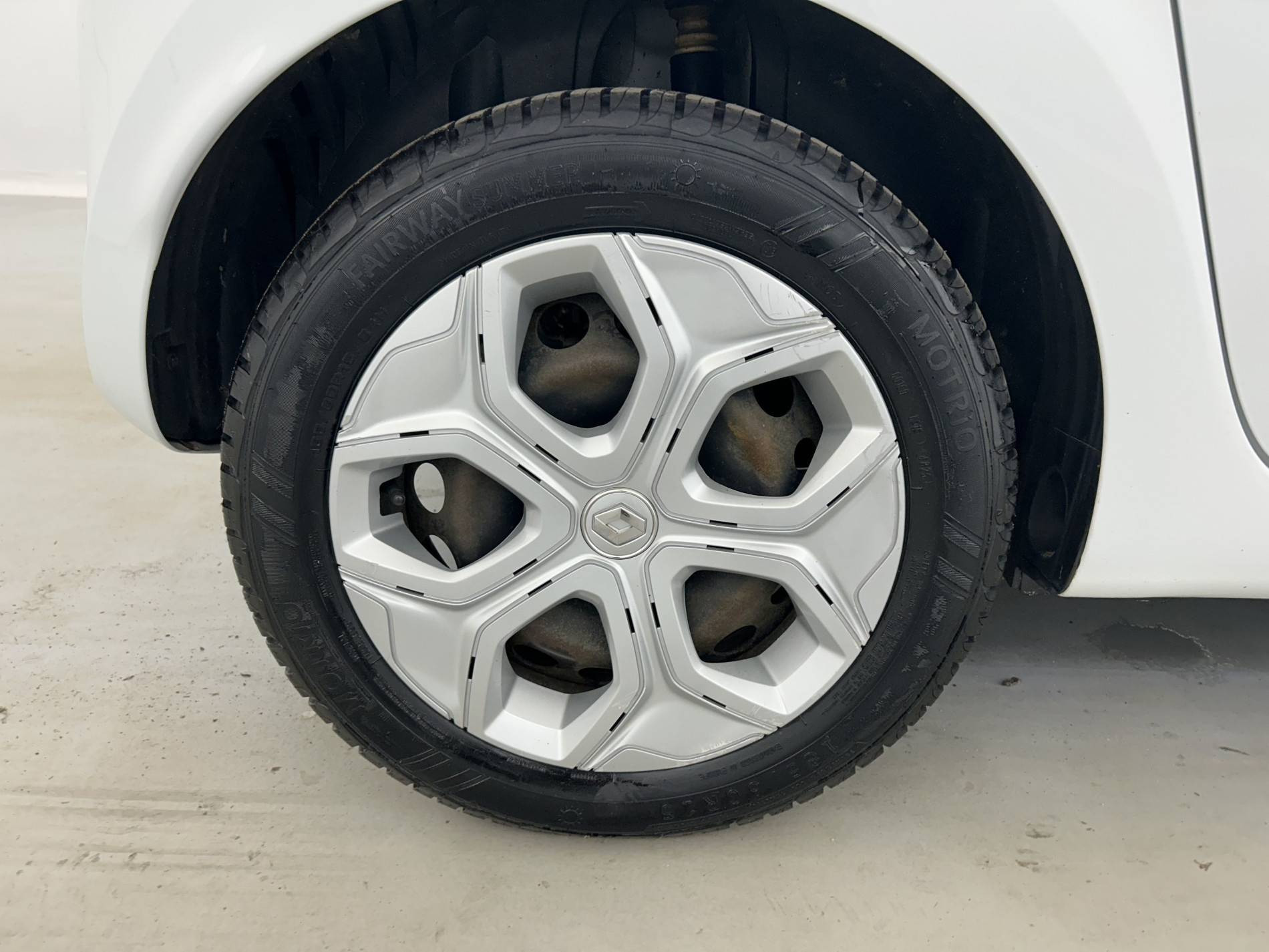 Vente en ligne Renault Twingo 3  SCe 65 au prix de 10 890 €