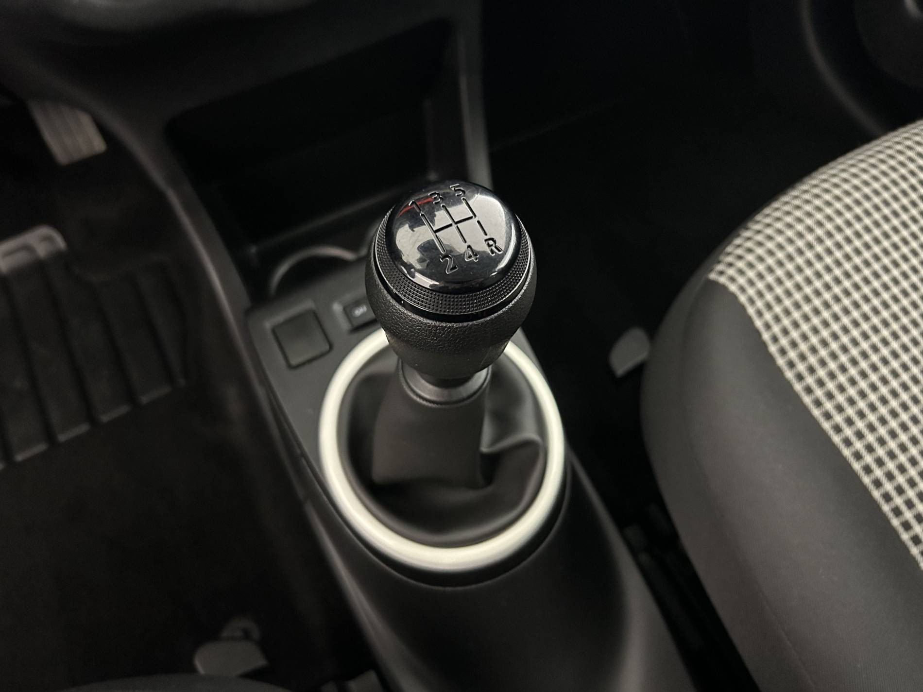 Vente en ligne Renault Twingo 3  SCe 65 au prix de 10 890 €