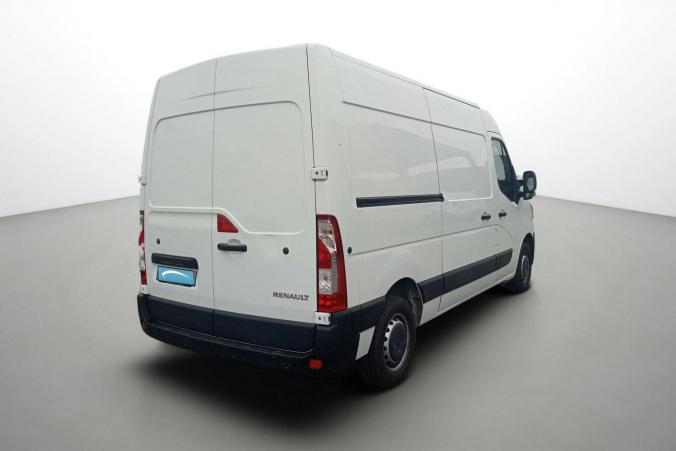 Vente en ligne Renault Master Fourgon MASTER FGN TRAC F3500 L2H2 DCI 135 au prix de 20 990 €