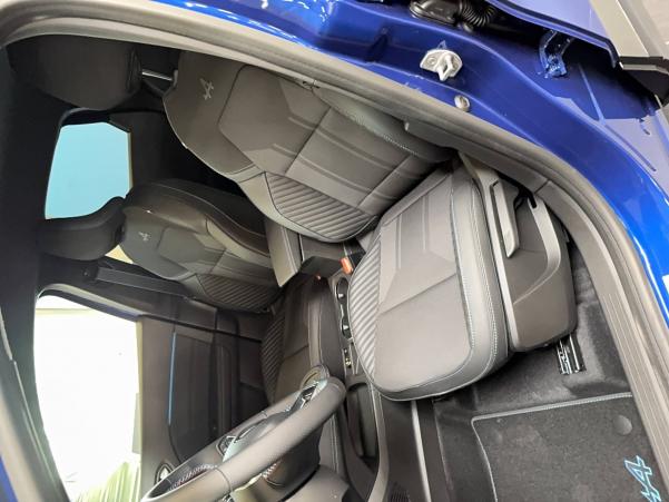 Vente en ligne Renault Captur  E-Tech full hybrid 145 ch au prix de 32 490 €