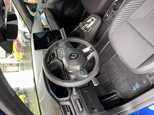 Vente en ligne Renault Captur  E-Tech full hybrid 145 ch au prix de 32 490 €