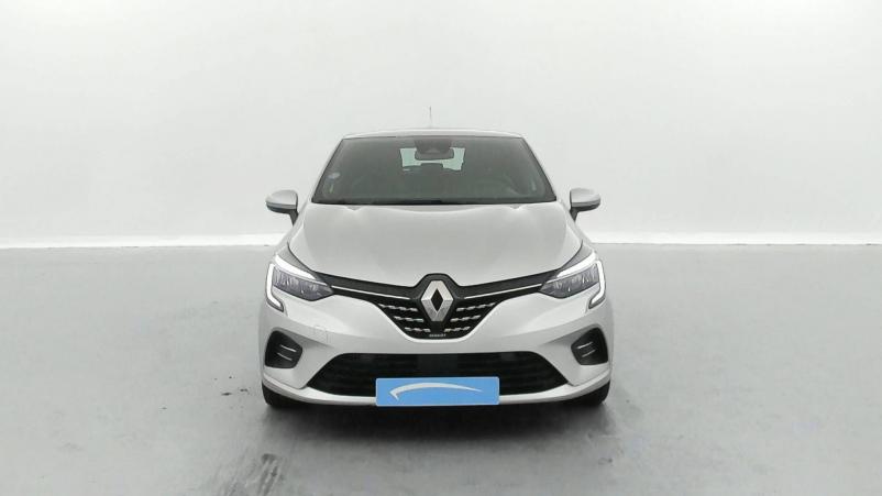 Vente en ligne Renault Clio 5 Clio TCe 90 - 21 au prix de 15 490 €