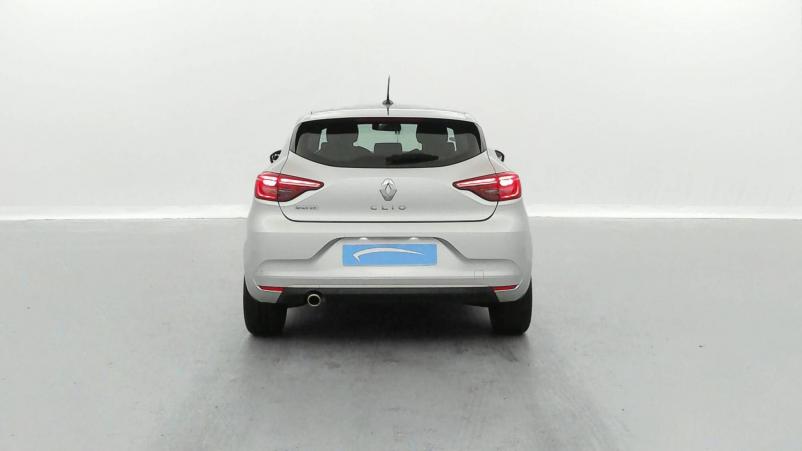 Vente en ligne Renault Clio 5 Clio TCe 90 - 21 au prix de 15 490 €