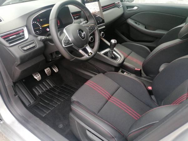 Vente en ligne Renault Clio 5 Clio TCe 140 - 21N au prix de 17 890 €