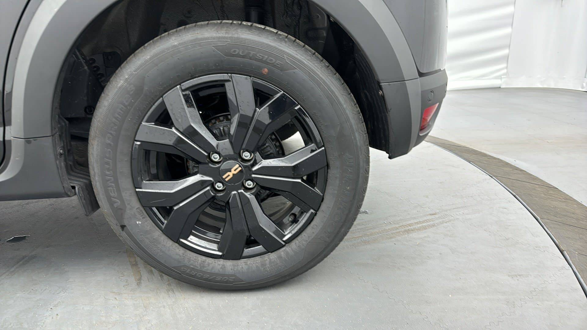 Vente en ligne Dacia Sandero 3  ECO-G 100 GSR2 au prix de 18 390 €