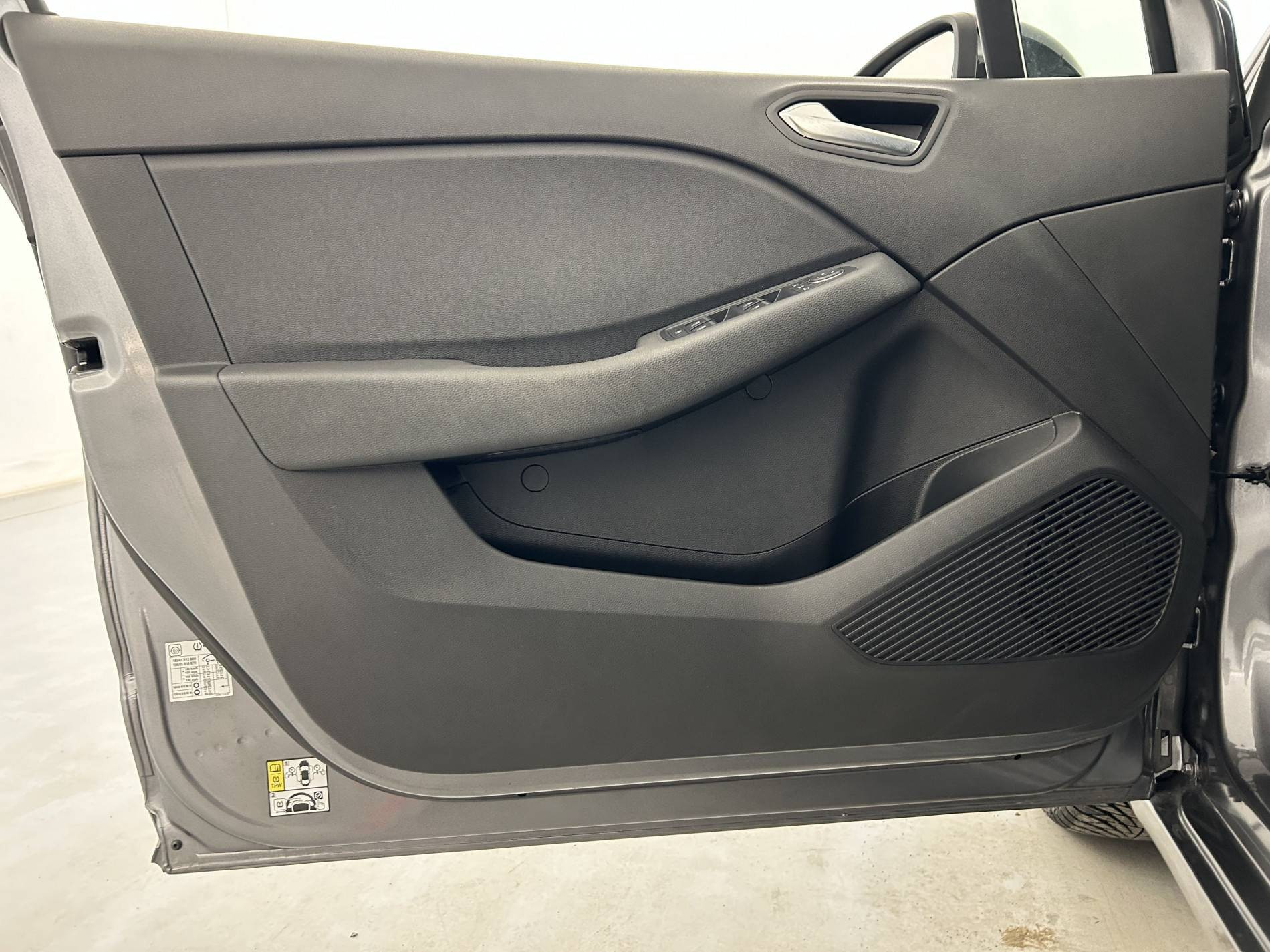 Vente en ligne Renault Clio 5 Clio TCe 90 au prix de 14 590 €