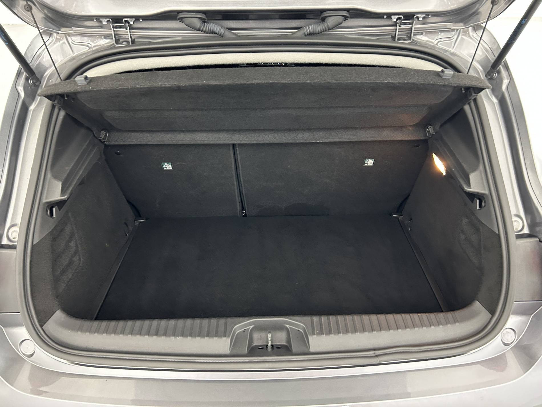 Vente en ligne Renault Clio 5 Clio TCe 90 au prix de 14 590 €