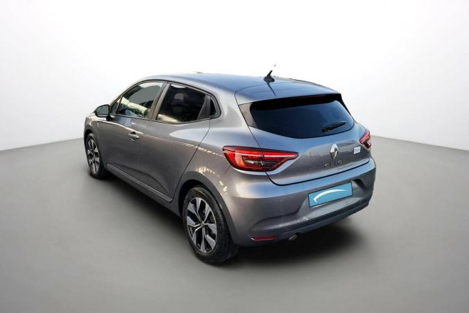 Vente en ligne Renault Clio 5 Clio TCe 90 au prix de 15 790 €