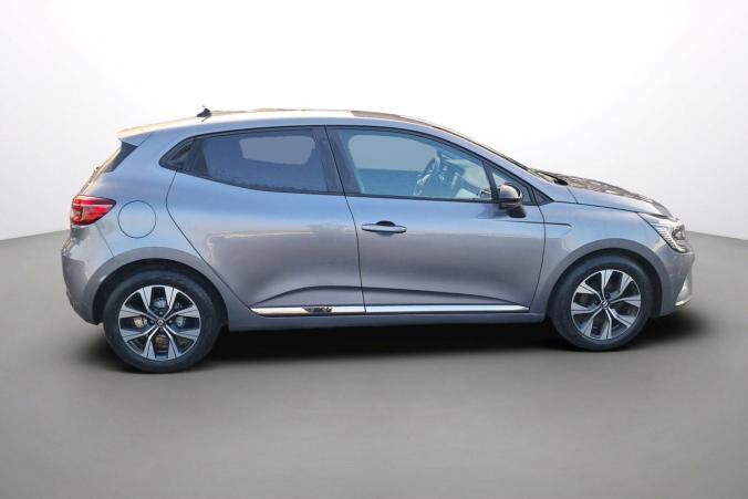 Vente en ligne Renault Clio 5 Clio TCe 90 au prix de 15 790 €