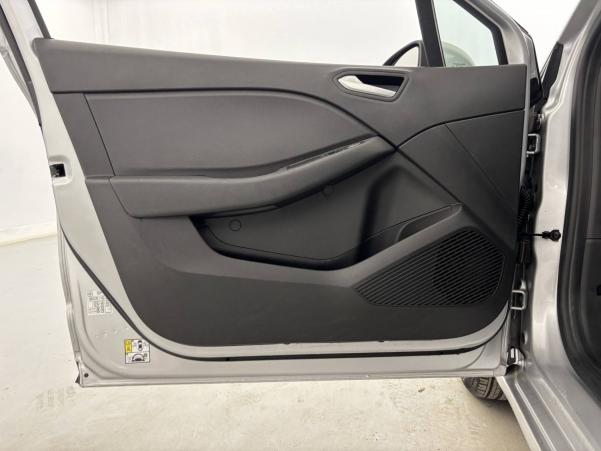 Vente en ligne Renault Clio 5 Clio TCe 90 X-Tronic - 21N au prix de 15 990 €