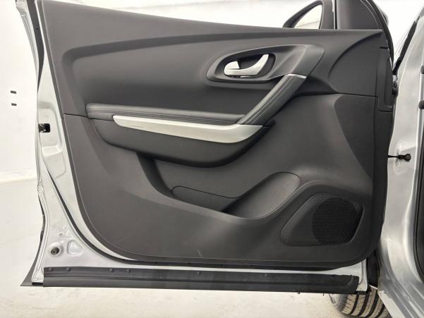 Vente en ligne Renault Kadjar  TCe 140 FAP EDC au prix de 20 790 €
