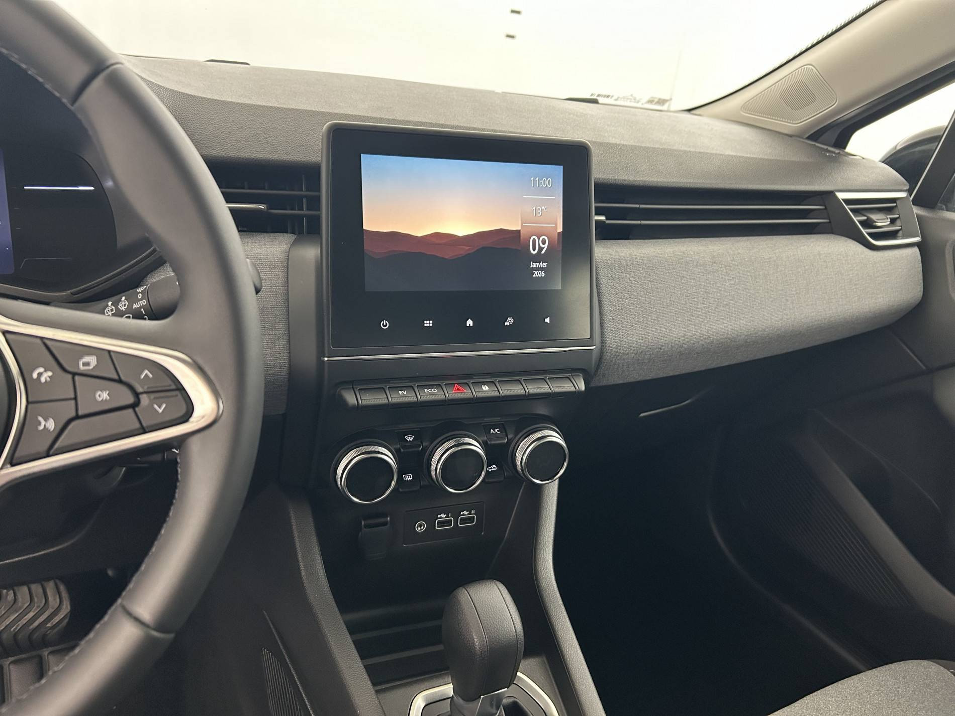 Vente en ligne Renault Clio 5 Clio E-Tech full hybrid 145 ch GSR2 au prix de 19 990 €