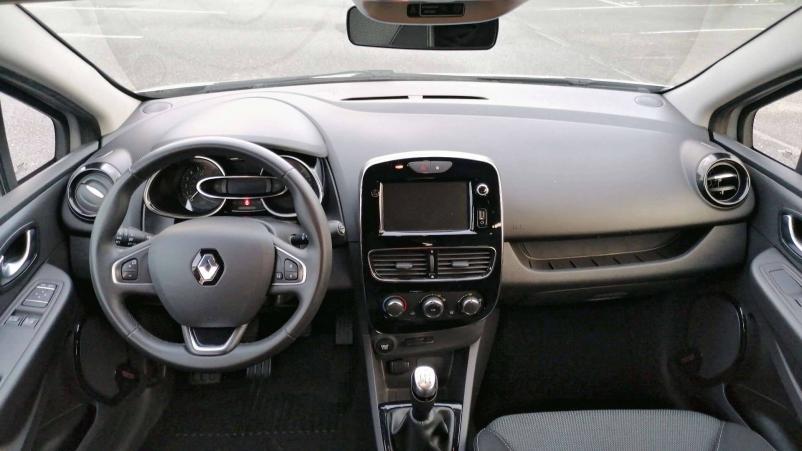 Vente en ligne Renault Clio 4 Clio TCe 90 E6C au prix de 12 990 €