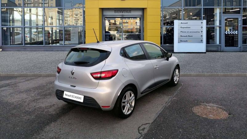 Vente en ligne Renault Clio 4 Clio TCe 90 E6C au prix de 12 990 €