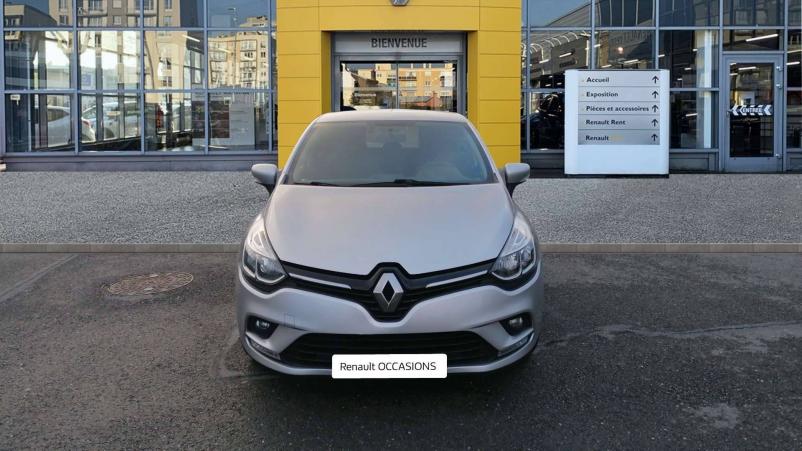 Vente en ligne Renault Clio 4 Clio TCe 90 E6C au prix de 12 990 €