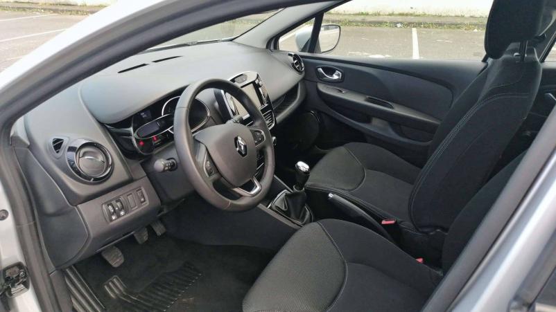 Vente en ligne Renault Clio 4 Clio TCe 90 E6C au prix de 12 990 €