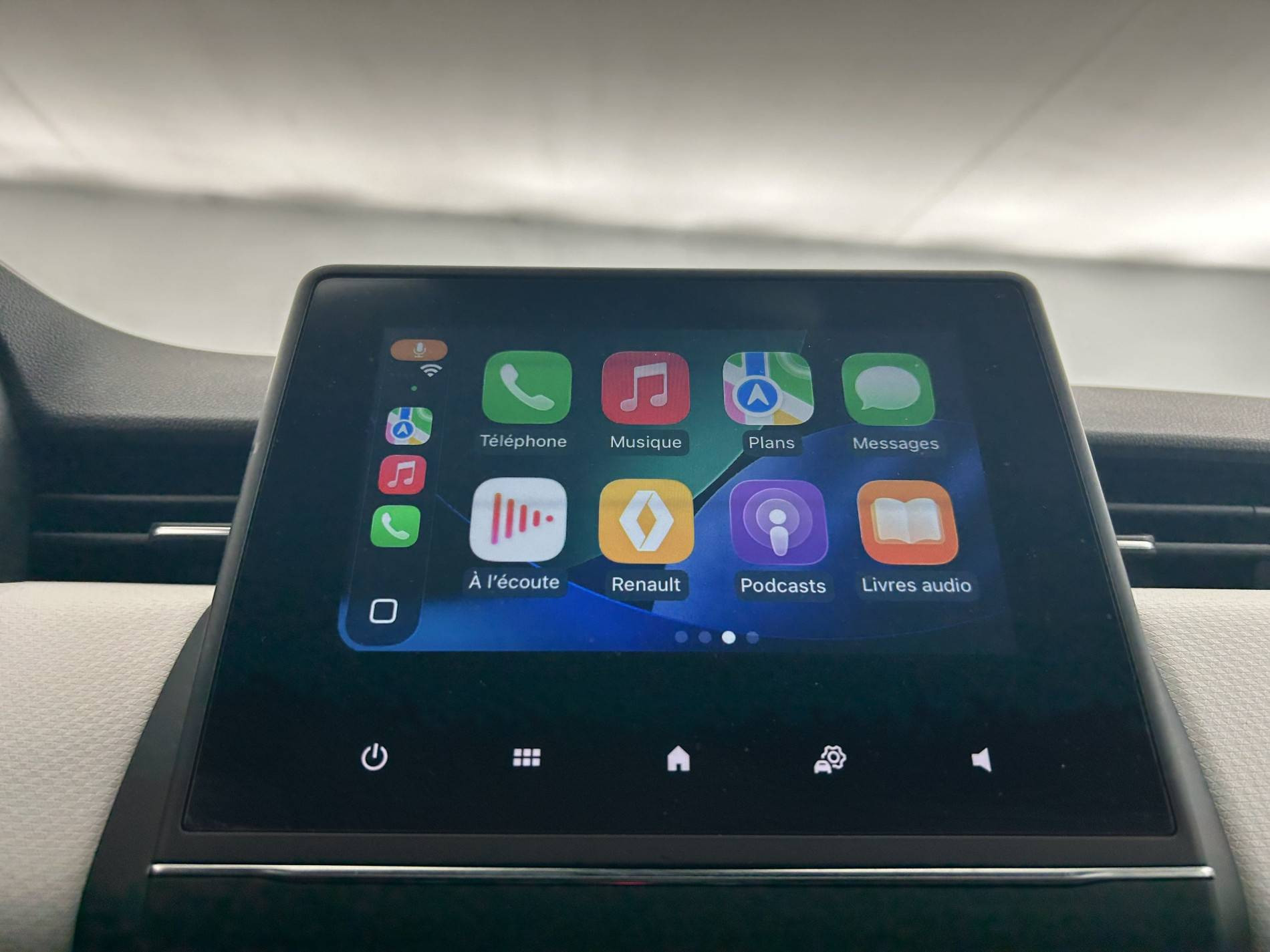 Vente en ligne Renault Clio 5 Clio TCe 90 - 21 au prix de 12 990 €