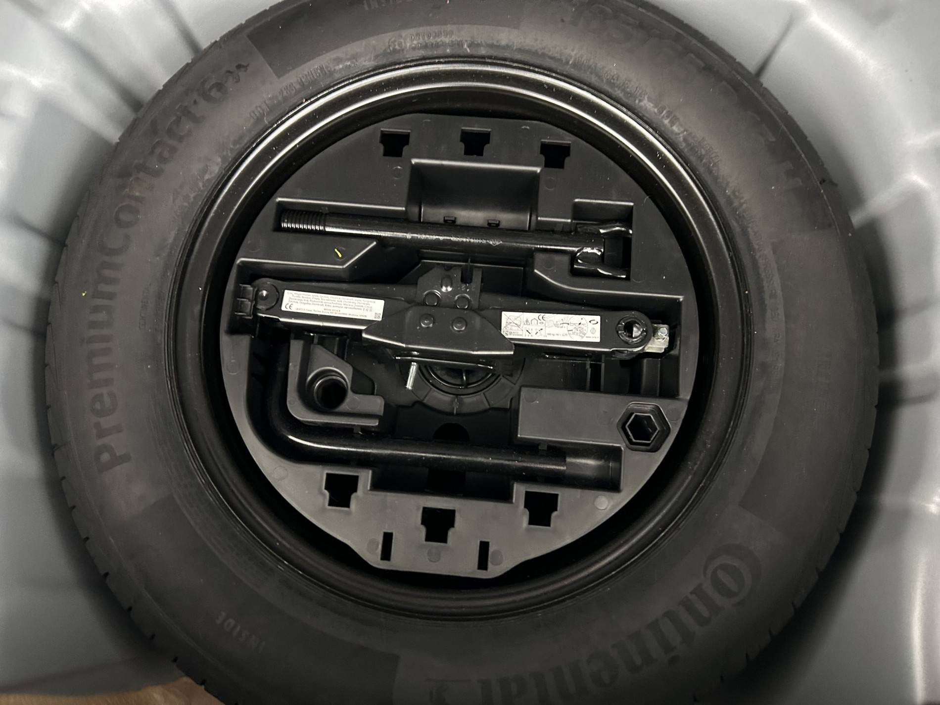 Vente en ligne Renault Clio 5 Clio TCe 90 - 21 au prix de 12 990 €