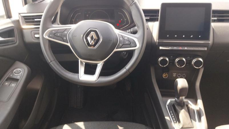 Vente en ligne Renault Clio 5 Clio E-Tech 140 - 21N au prix de 16 390 €