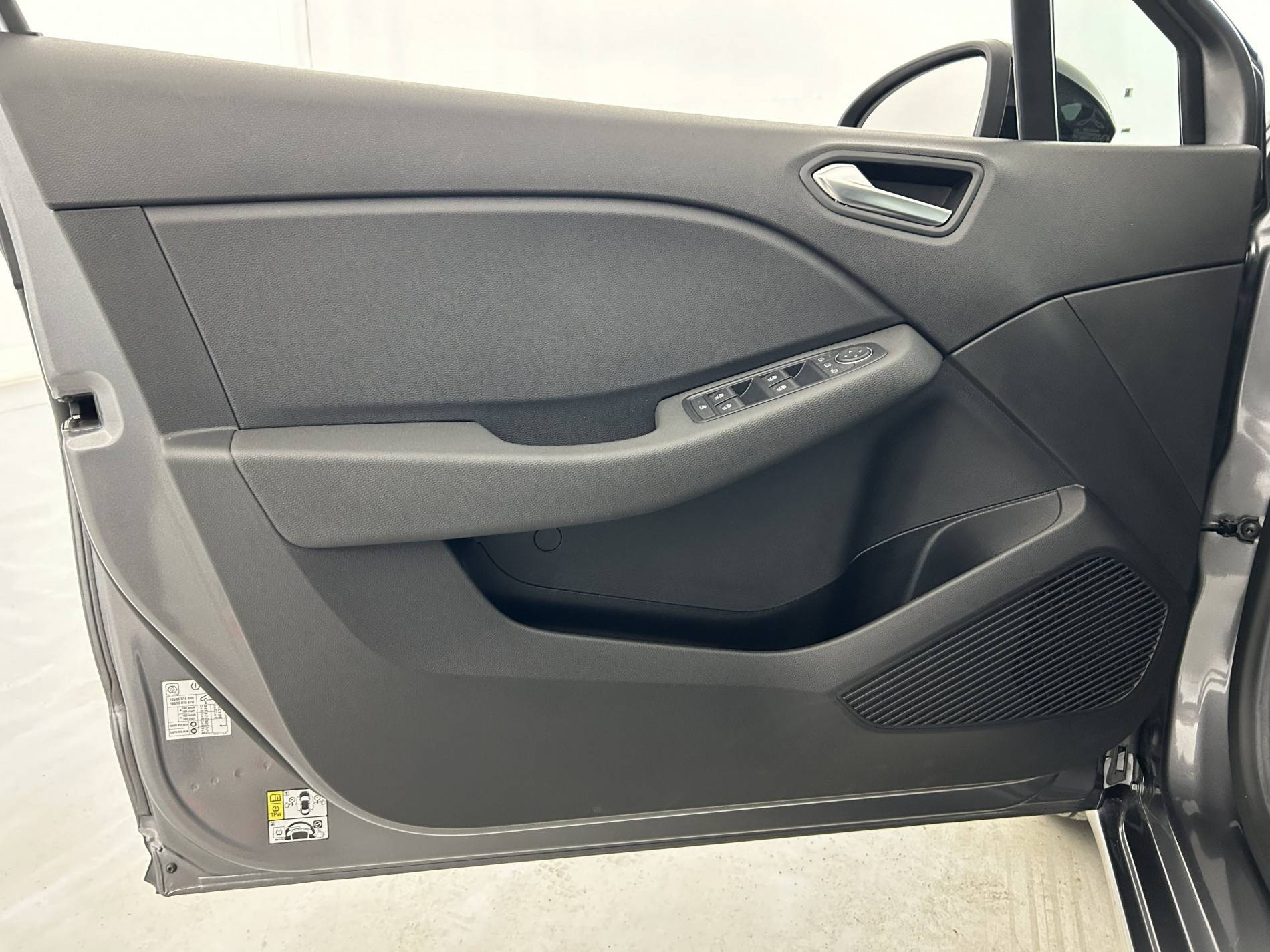 Vente en ligne Renault Clio 5 Clio TCe 90 au prix de 15 290 €