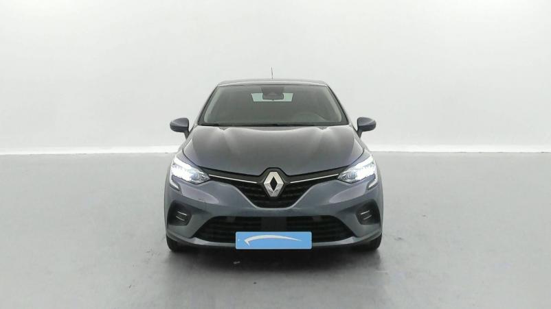 Vente en ligne Renault Clio 5 Clio E-Tech 140 - 21 au prix de 16 790 €