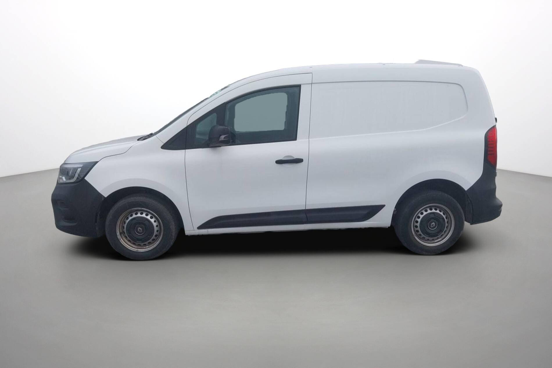 Vente en ligne Renault Kangoo Van  BLUE DCI 95 au prix de 19 890 €