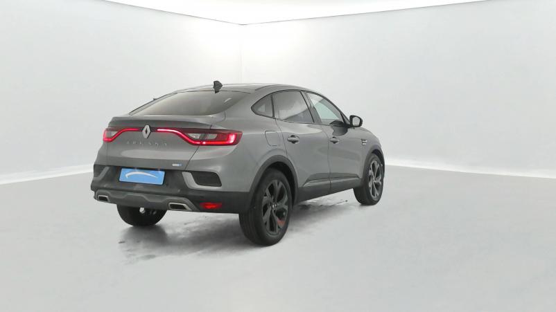Vente en ligne Renault Arkana  E-Tech 145 - 21B au prix de 23 990 €