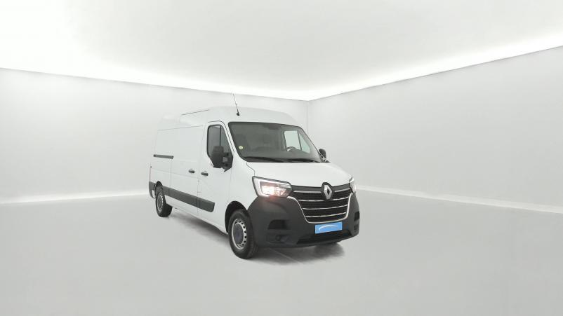Vente en ligne Renault Master Fourgon MASTER FGN TRAC F3500 L2H2 DCI 135 au prix de 21 790 €