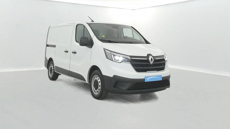 Vente en ligne Renault Trafic 3 Fourgon TRAFIC FGN L1H1 3000 KG BLUE DCI 130 au prix de 24 990 €