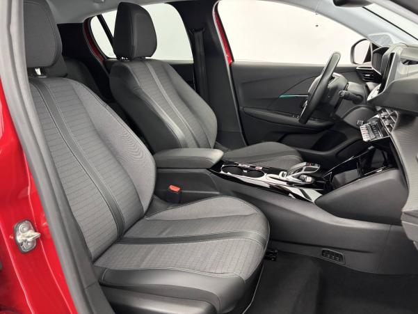 Vente en ligne Peugeot E-208  50 kWh 136ch au prix de 15 790 €