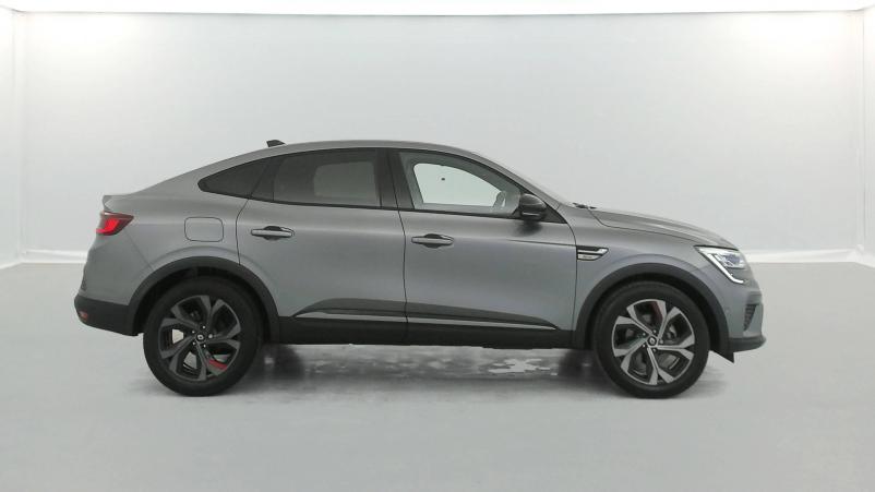 Vente en ligne Renault Arkana  E-Tech 145 - 21B au prix de 23 990 €