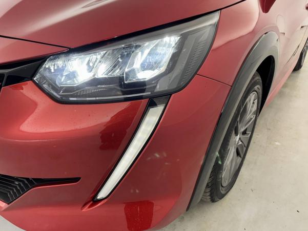 Vente en ligne Peugeot E-208  50 kWh 136ch au prix de 15 790 €