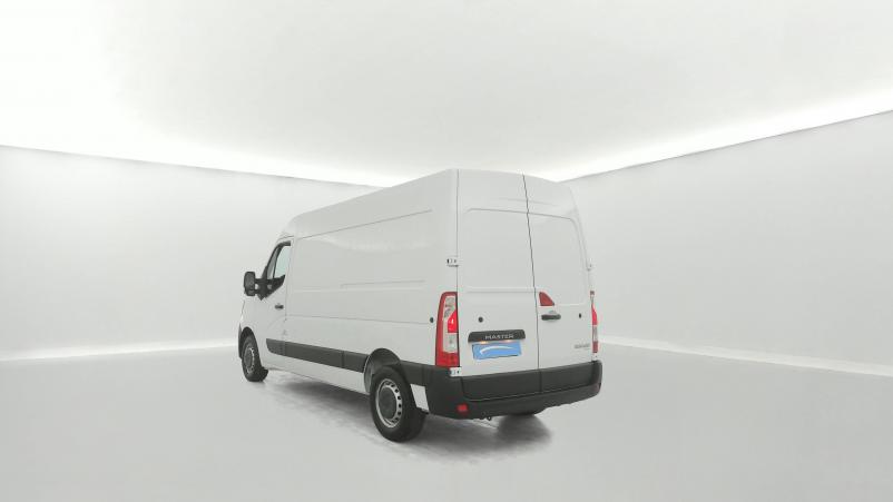 Vente en ligne Renault Master Fourgon MASTER FGN TRAC F3500 L2H2 DCI 135 au prix de 21 790 €