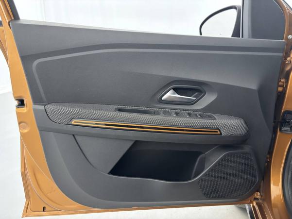 Vente en ligne Dacia Sandero  TCe 90 au prix de 12 990 €