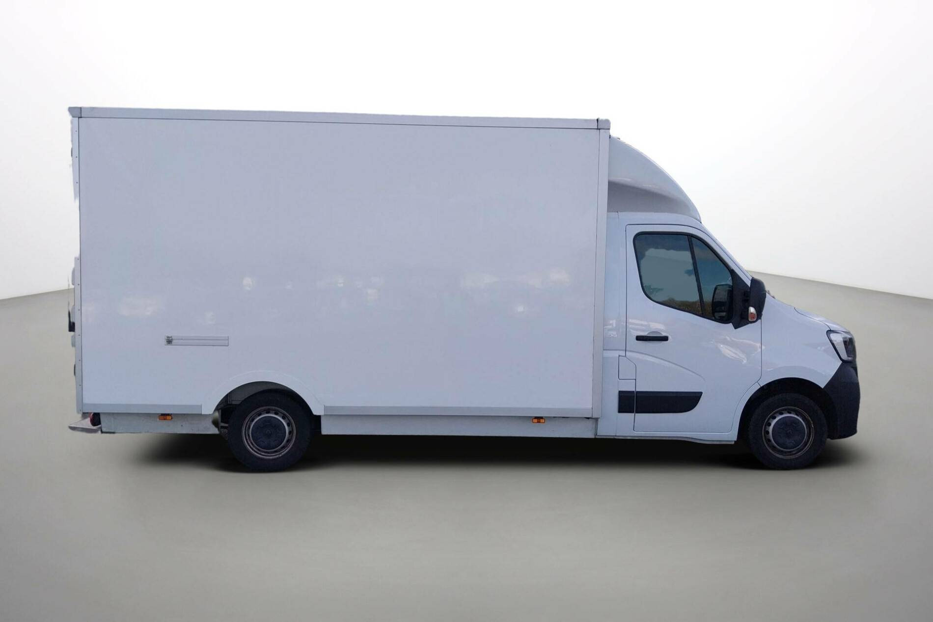 Vente en ligne Renault Master 3 Châssis Cabine MASTER PHC TRAC F3500 L3H1 BLUE DCI 145 EURO VI au prix de 28 790 €