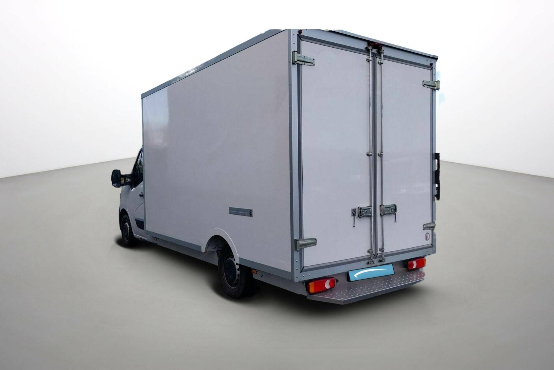 Vente en ligne Renault Master 3 Châssis Cabine MASTER PHC TRAC F3500 L3H1 BLUE DCI 145 EURO VI au prix de 28 790 €