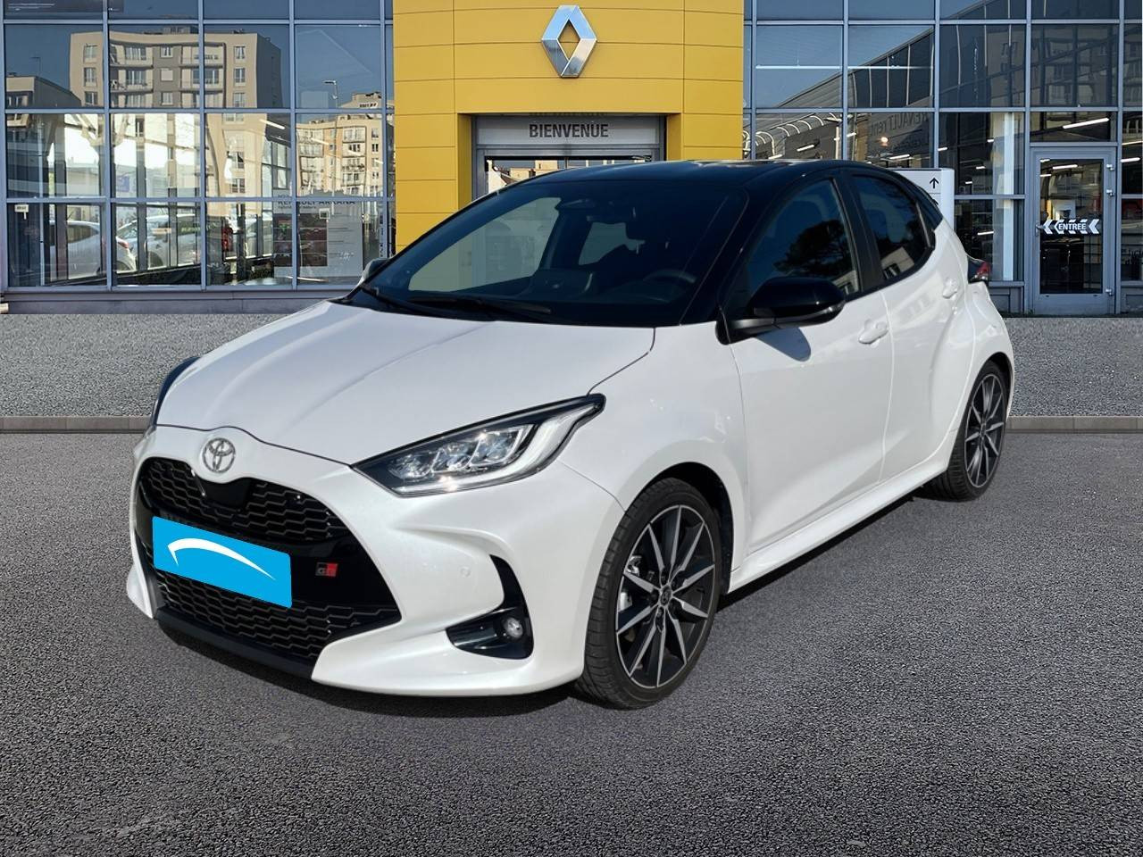 Toyota Yaris  130h occasion de 2025 en vente à Brest
