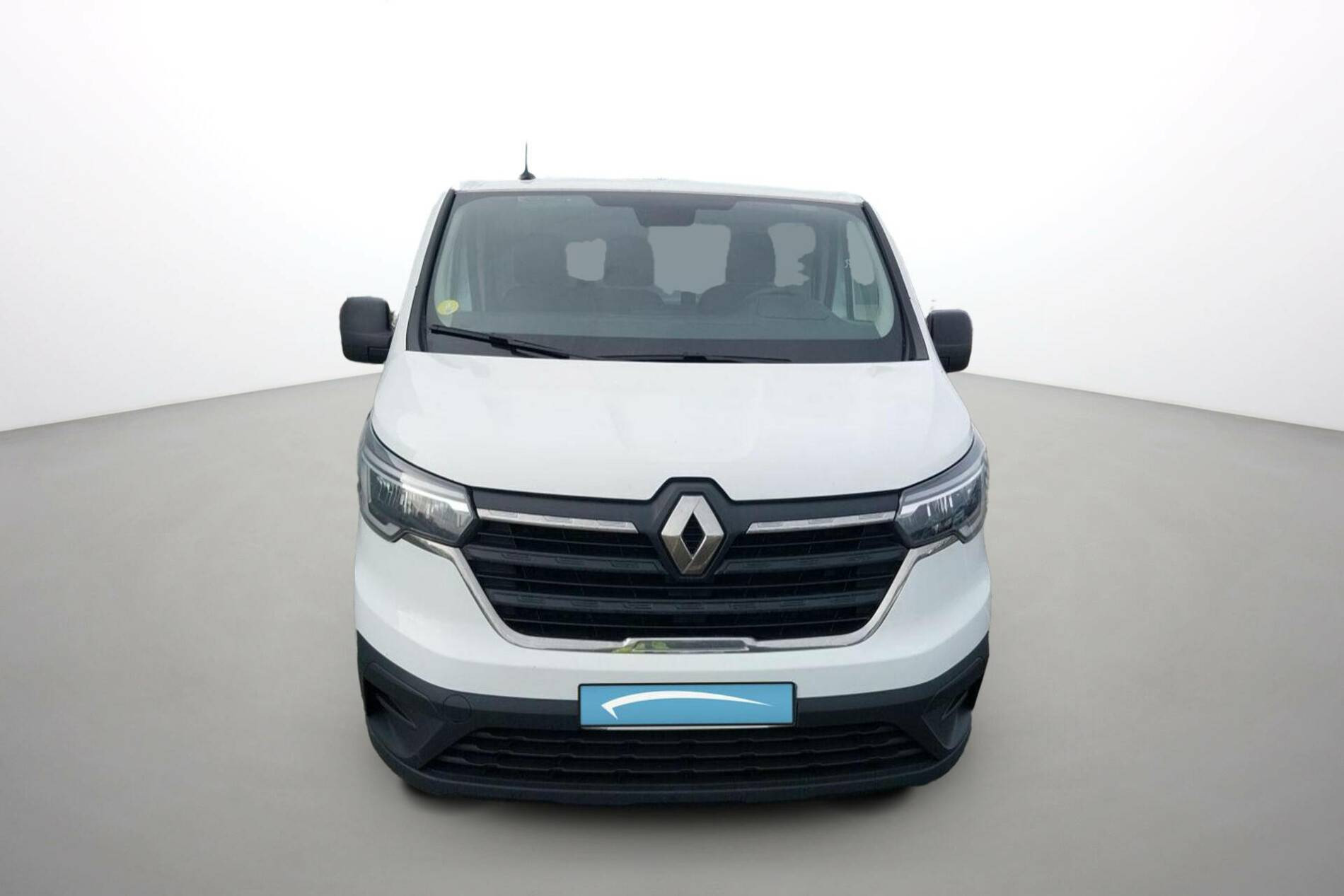 Vente en ligne Renault Trafic 3 Fourgon TRAFIC FGN L1H1 3000 KG BLUE DCI 130 au prix de 19 390 €