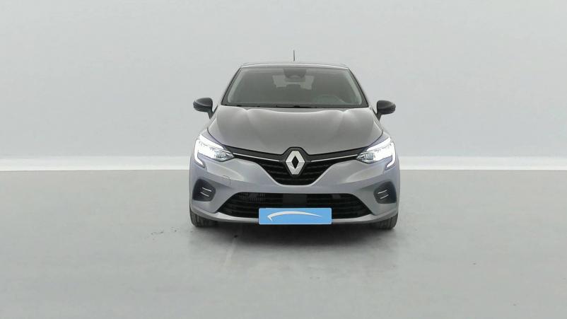 Vente en ligne Renault Clio 5 Clio TCe 90 au prix de 15 790 €