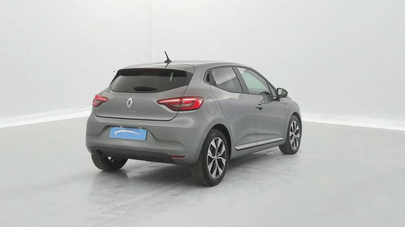 Vente en ligne Renault Clio 5 Clio TCe 90 au prix de 15 790 €