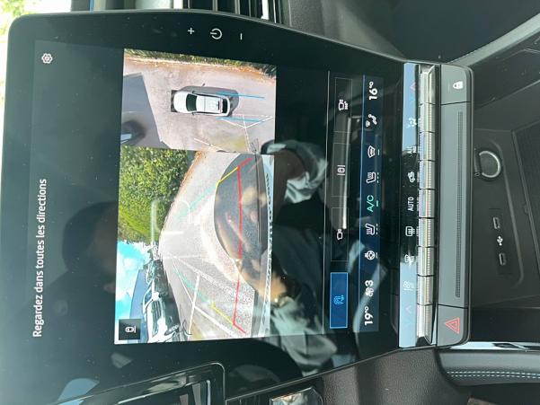 Vente en ligne Renault Rafale  E-Tech full hybrid 200 au prix de 51 500 €