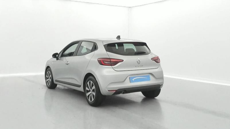 Vente en ligne Renault Clio 5 Clio TCe 90 au prix de 16 590 €